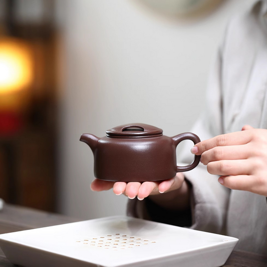 Bull's Lid Lotus Seed 200ML-Yixing Teapot in Purple Clay